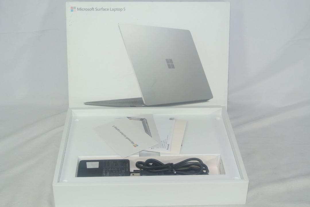 SurfaceLaptop5 R2I-00020(R1S-00020の展示モデル