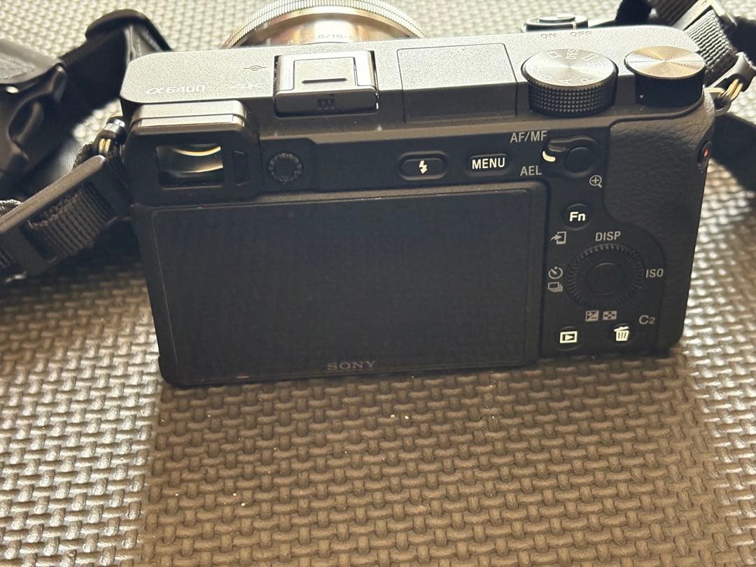 Sony α6400 ミラーレスカメラ Tamronレンズ付き