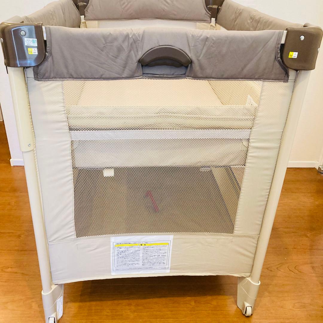 アップリカ　ココネルエアー　ココアブラウン　aprica ベビーベッド