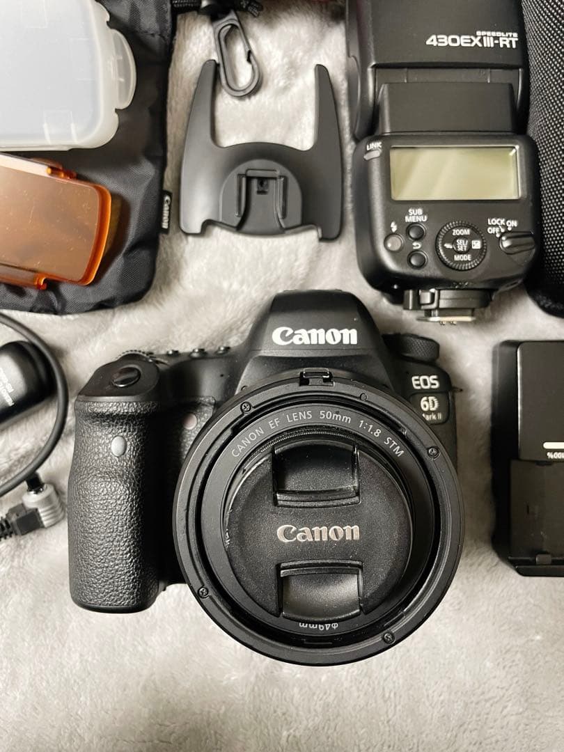 デジタルカメラ Canon EOS 6D Mark2