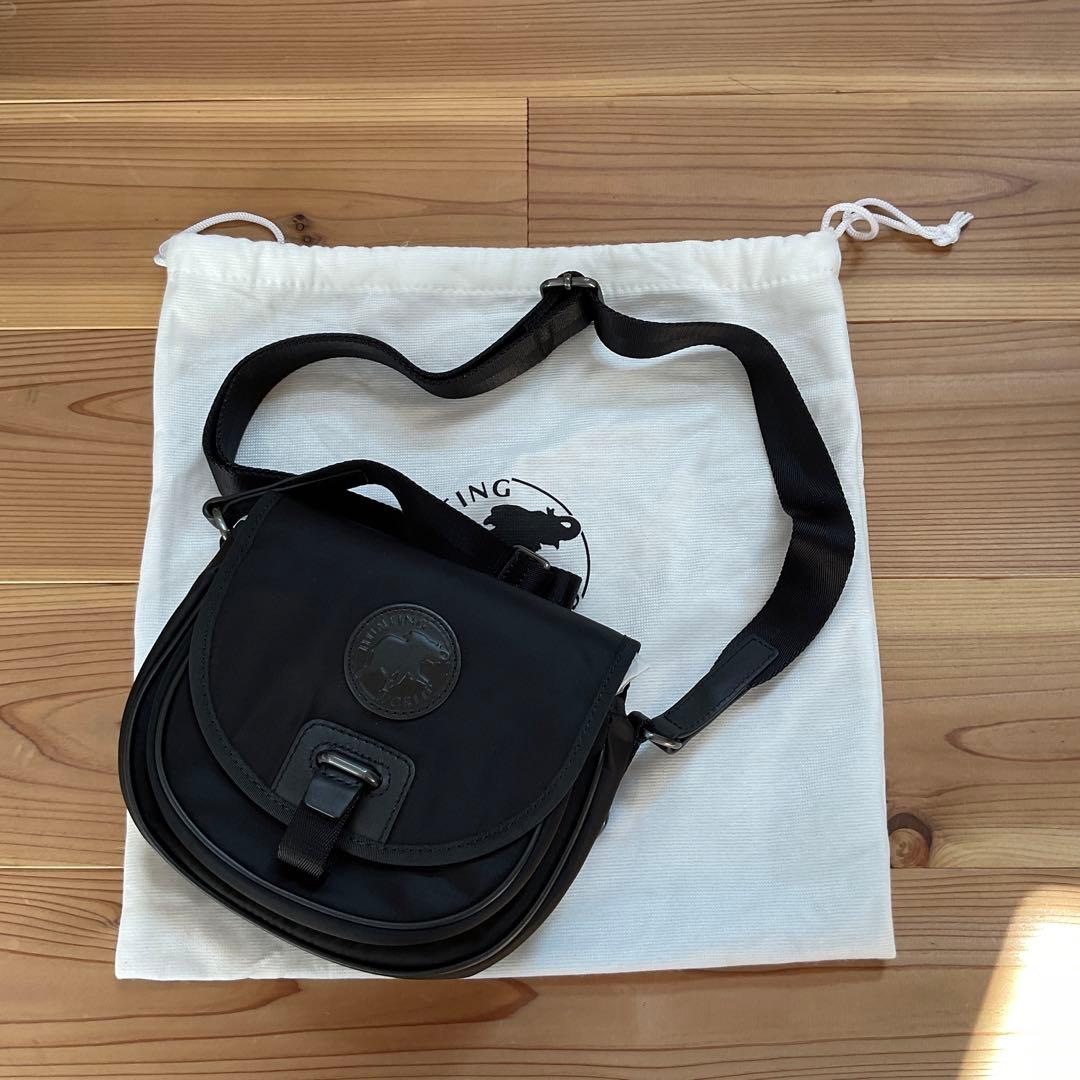 HUNTING WORLD ショルダーバッグ 黒