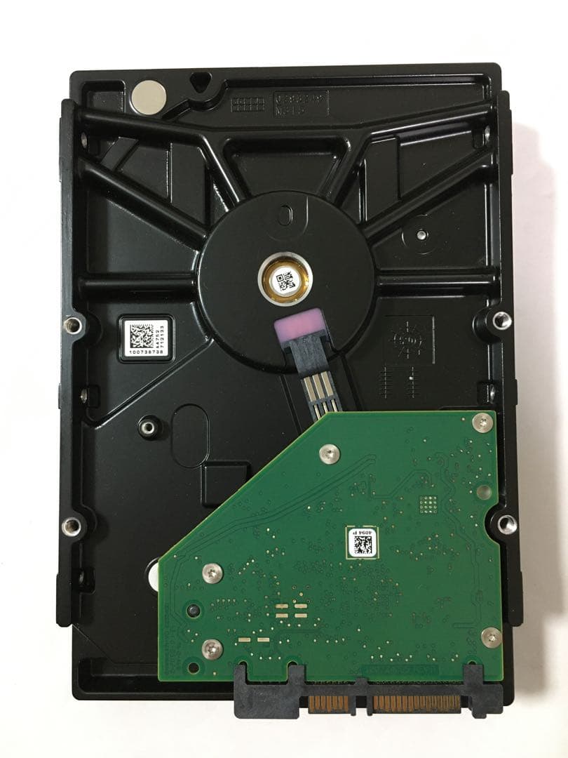 Seagate SkyHawk 2TB 内蔵型ハードディスクドライブ