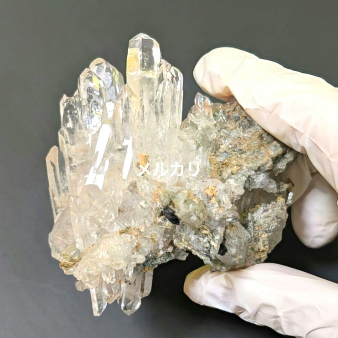 パルギ産　水晶クラスター