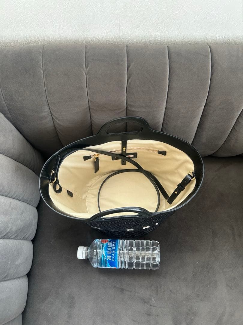 /MARNI ブラック かごバッグ/限定値下げ