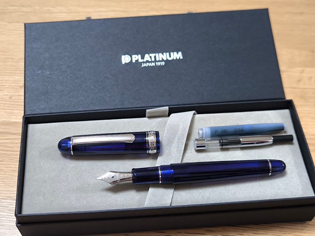 プラチナ万年筆3776センチュリーロジウムフィニッシュシャルトルブルー F細字