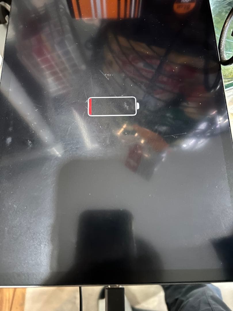 Apple iPad グレー