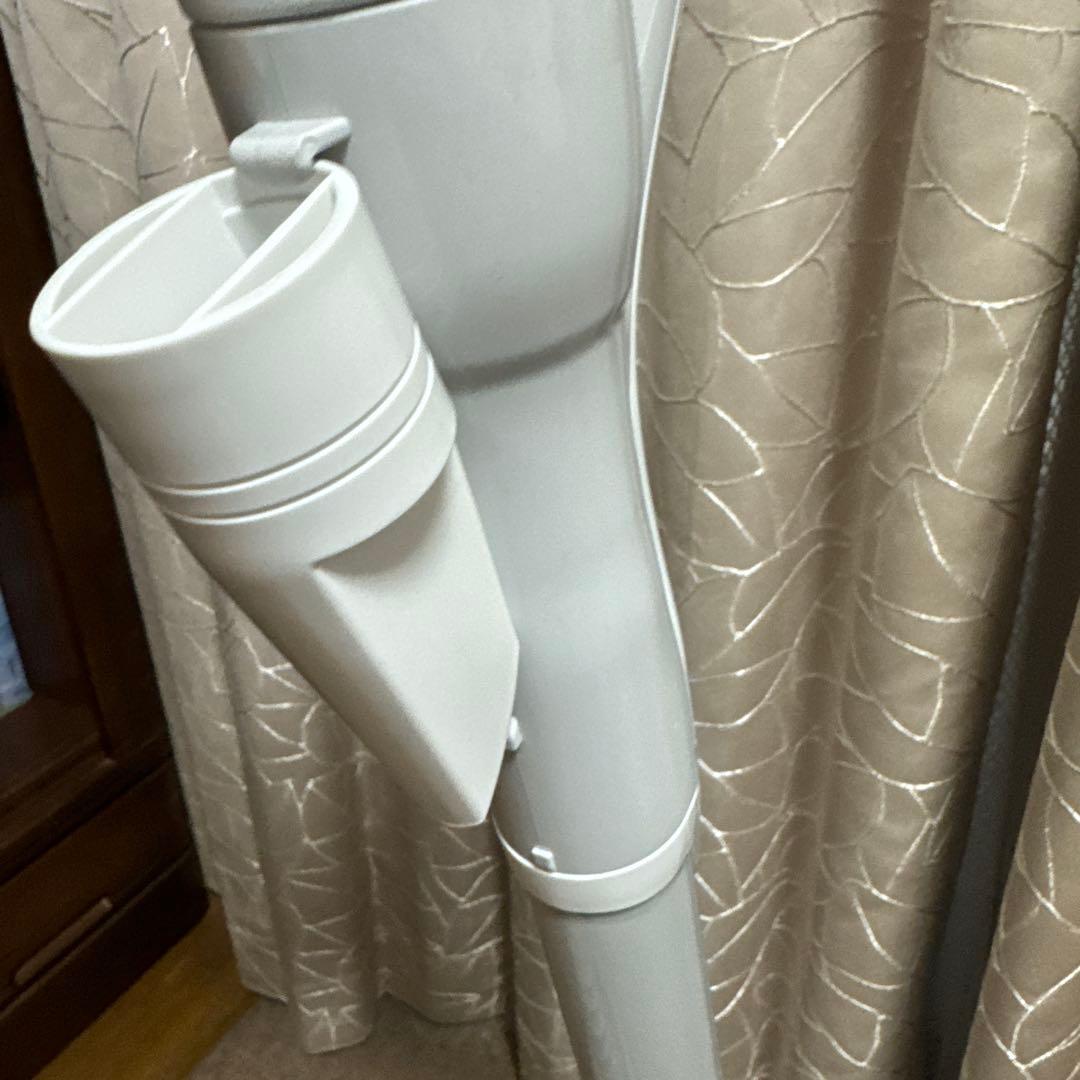 【美品】2023年製　Panasonic掃除機