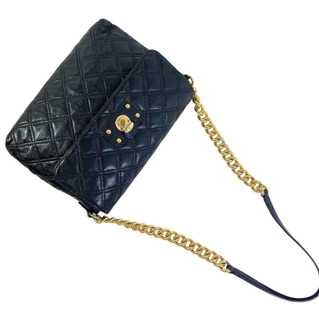 美品 MARC JACOBS ブラックキルティングショルダーバッグ
