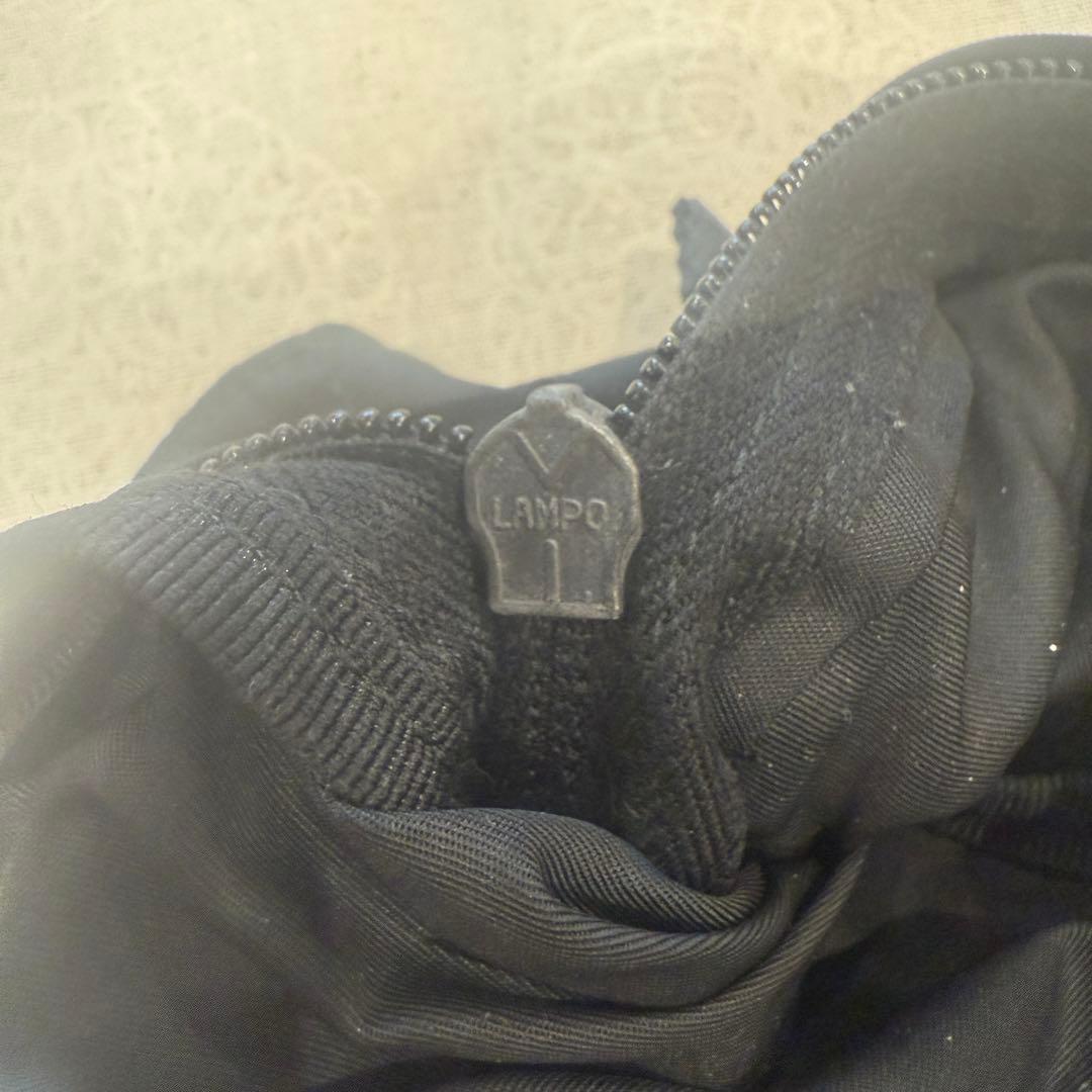 プラダ　ウエストポーチ　ボディバッグ　三角ロゴ　ブラック