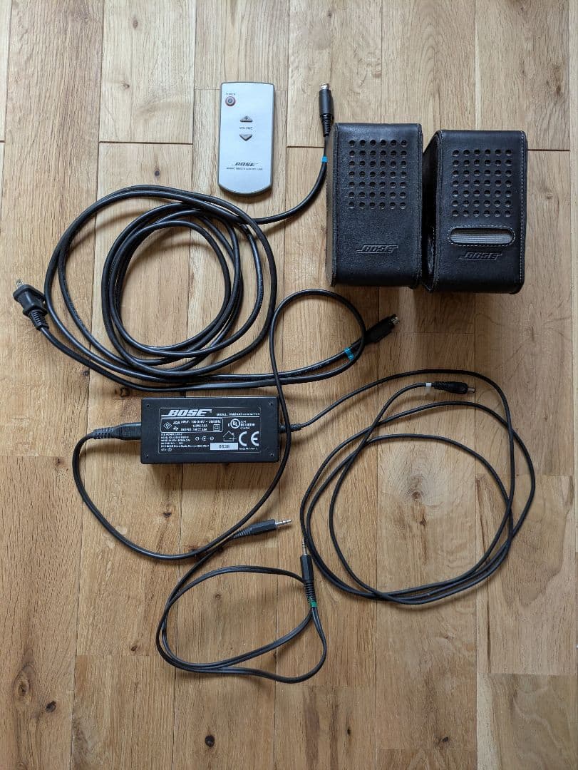 BOSE Micro Music Monitor M3　ボーズ　シルバー