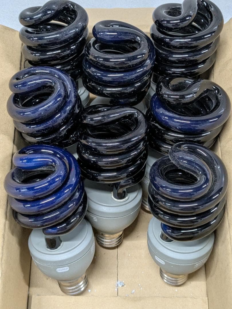 8個 JEFCOM ブラックライト EFD23-SSBK 20W　蛍光灯 8個