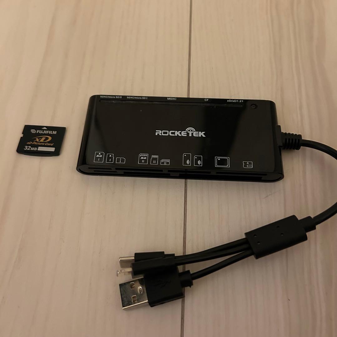 FUJIFILM FINEPIX Z5fd ラズベリーレッド コンパクトデジカメ