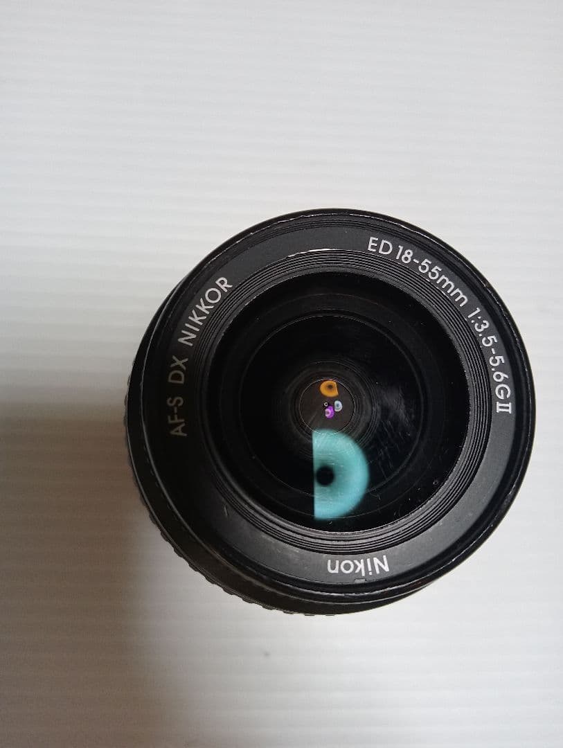 Nikon D70 デジタル一眼レフカメラレンズ付き