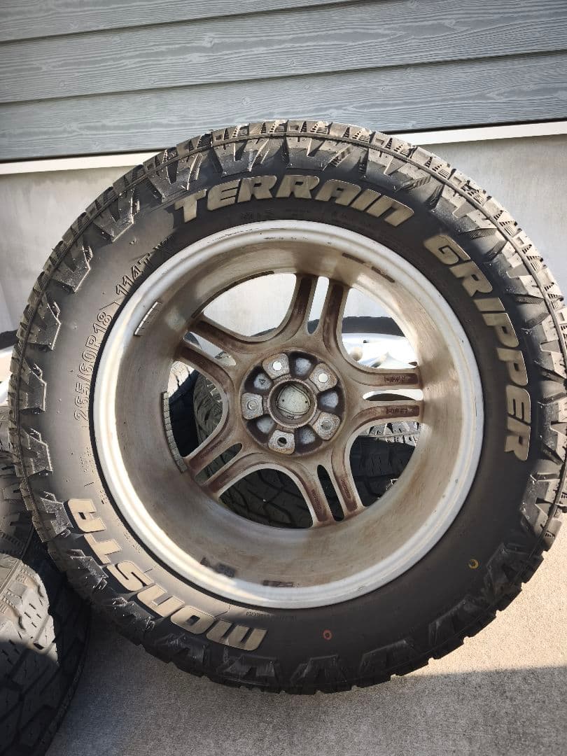 カミラ様　ポルシェ　カイエン　18インチ　ホイールタイヤ 4本セット　溝残有り