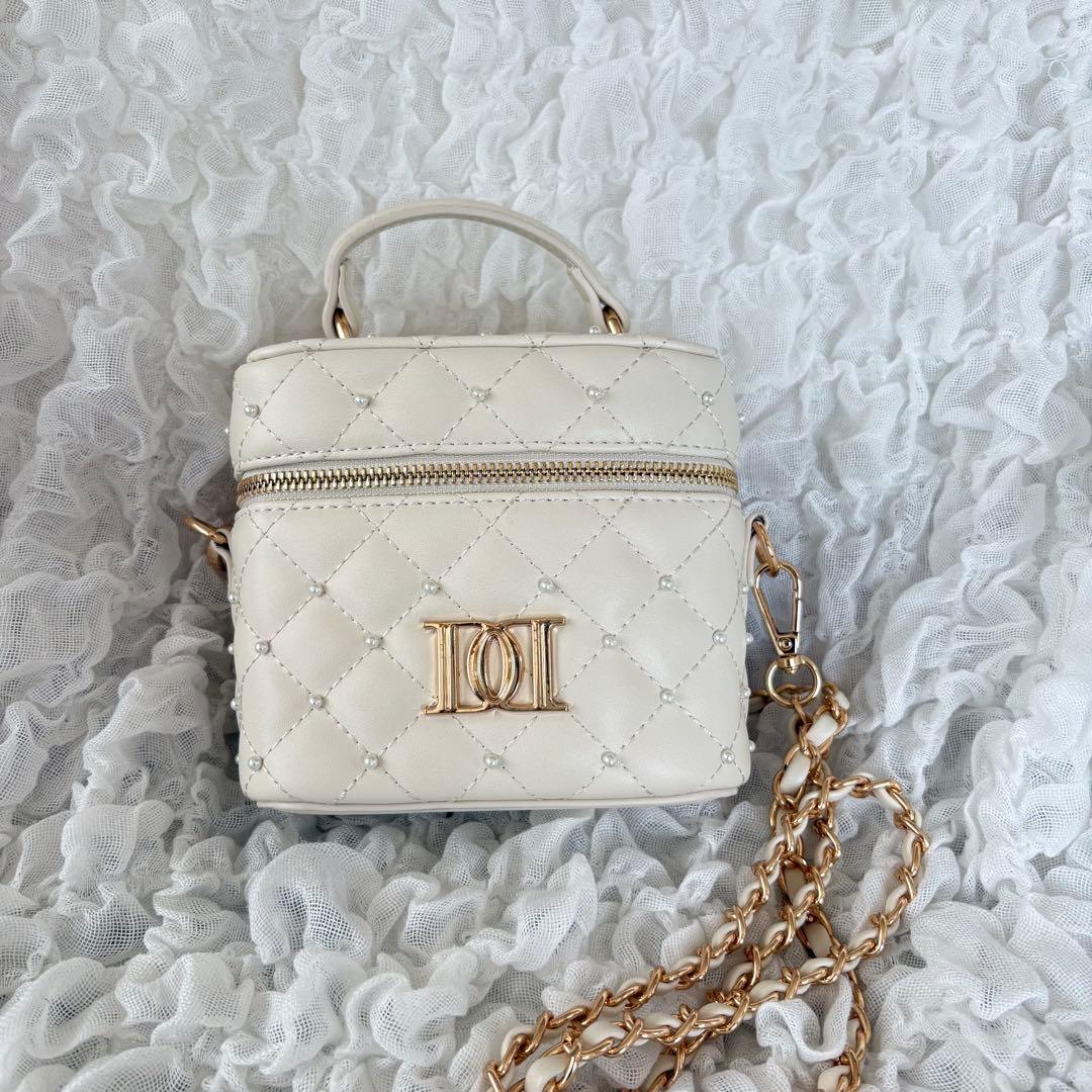 Darich darich ダーリッチ キルティングパールスクエアミニ