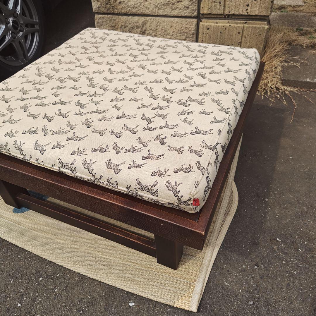 昭和レトロ　カリモクkarimoku 座布団付き　高級椅子　折りたたみ式　当時物