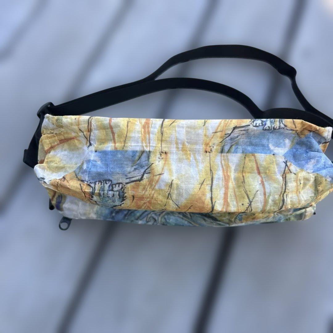 HIGH TAIL DESIGNS ポーチ