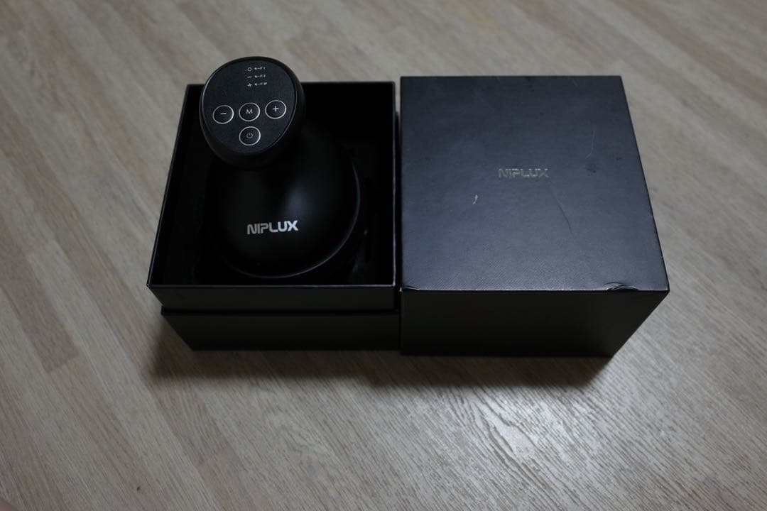 美品NIPLUX 美顔器 EMS