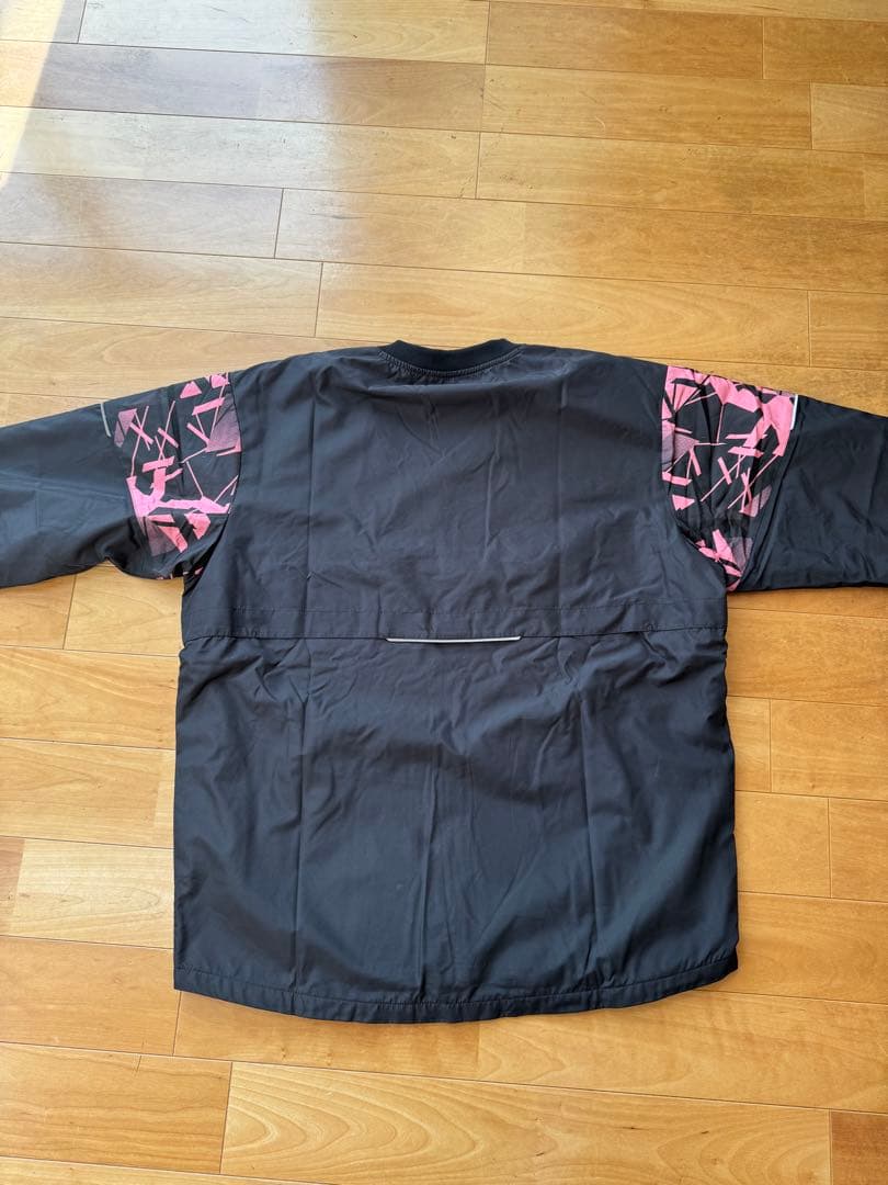 ミズノ　ブレスサーモウォーマーシャツ