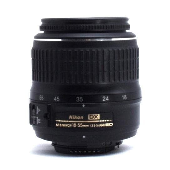 ★届いてすぐ使える安心セット★小型軽量★ガイドモード搭載★Nikon D3000