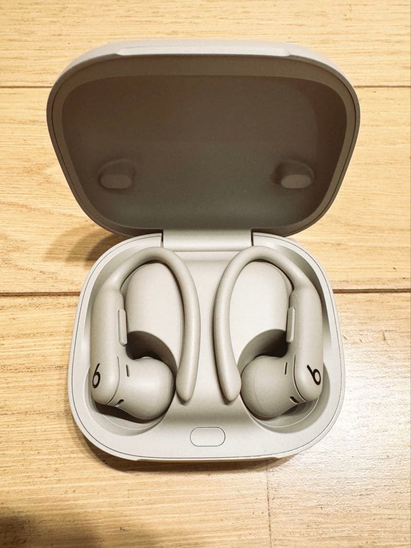 Powerbeats Pro2 ワイヤレスイヤホン 極美品