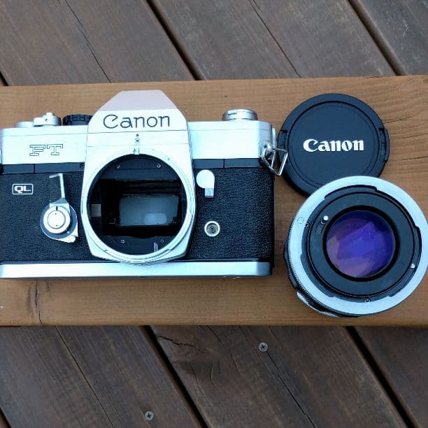 一眼レフ　カメラ　CANON FT キャノン　マニュアル　F1.4レンズ付き