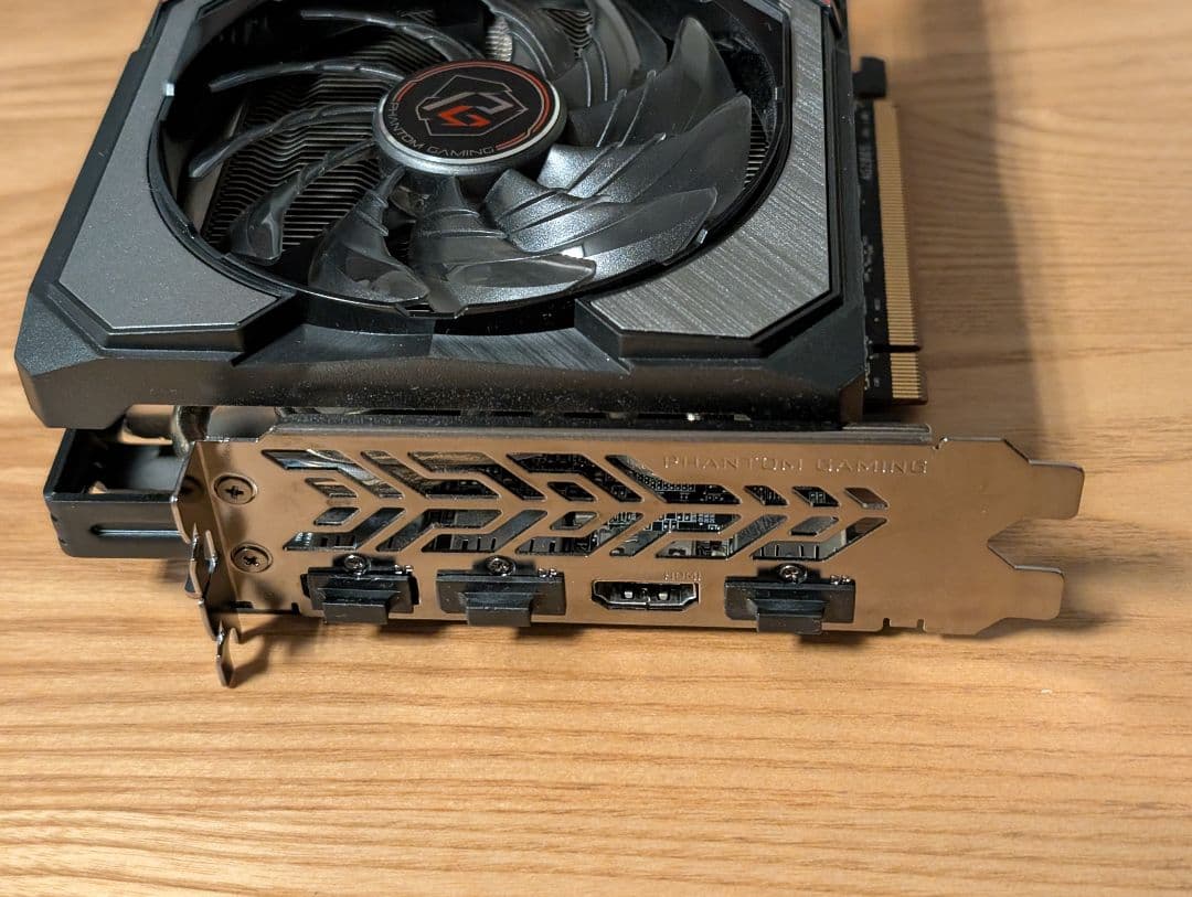 ​【マイニング無】ASRock RX6700XT Phantom 12G