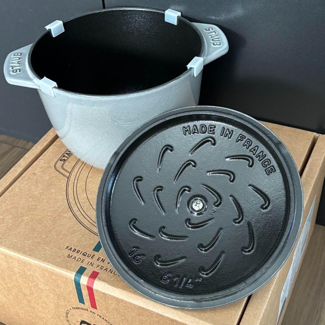 【新品未使用】staub ストウブ ココット デ ゴハン グレー GOHANS