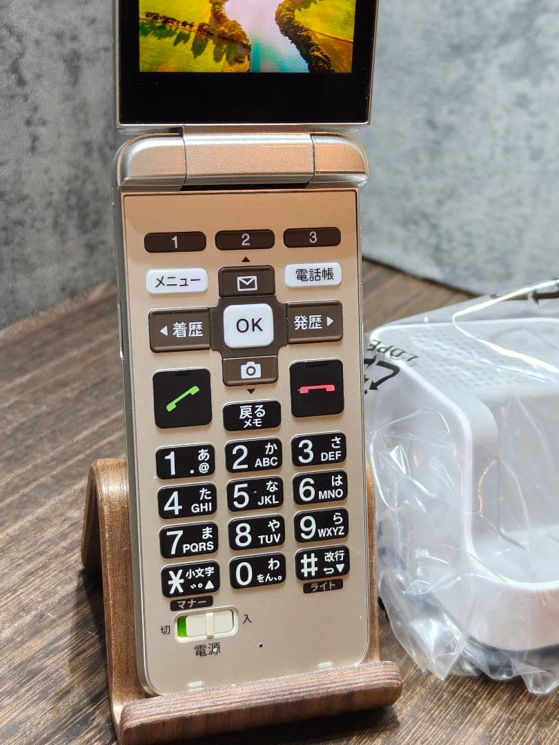 KYF43 かんたんケータイ　ガラホ　ガラケー