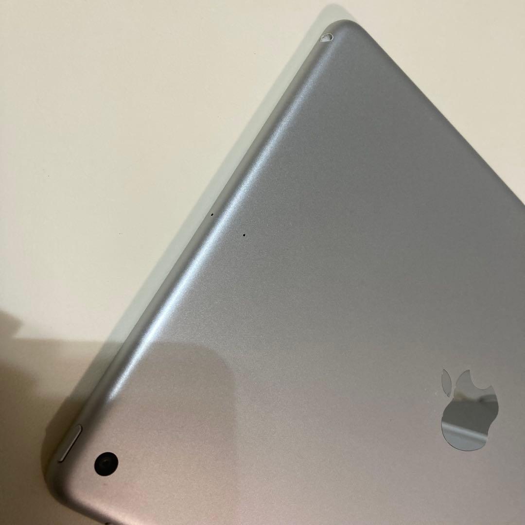 Apple iPad 第9世代　Wi-Fi 256GB Pencil付き
