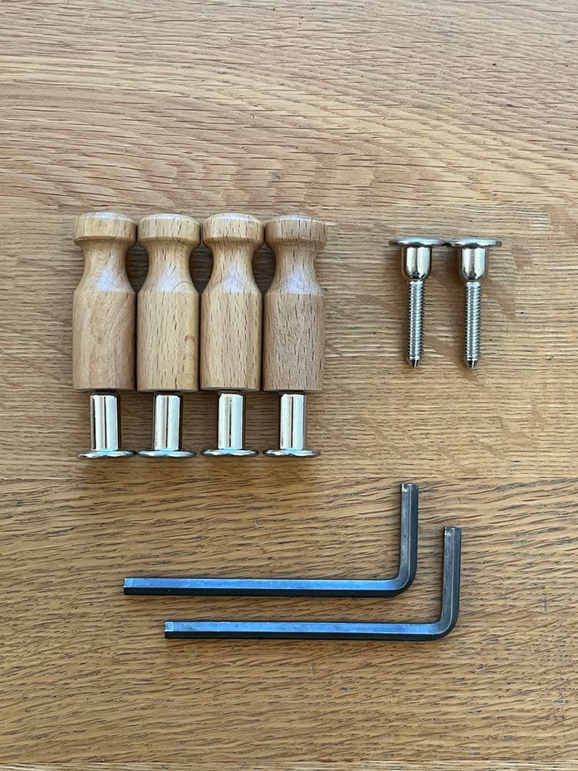 カリモク × ベネッセ 【学習机セット:① 机 】集中できる環境を考えた 学習机