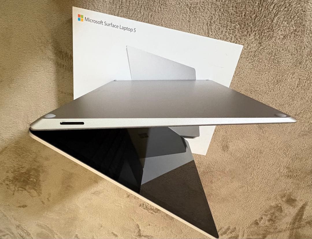 【準新品・12世代】Surface Laptop5 8G/512G Office