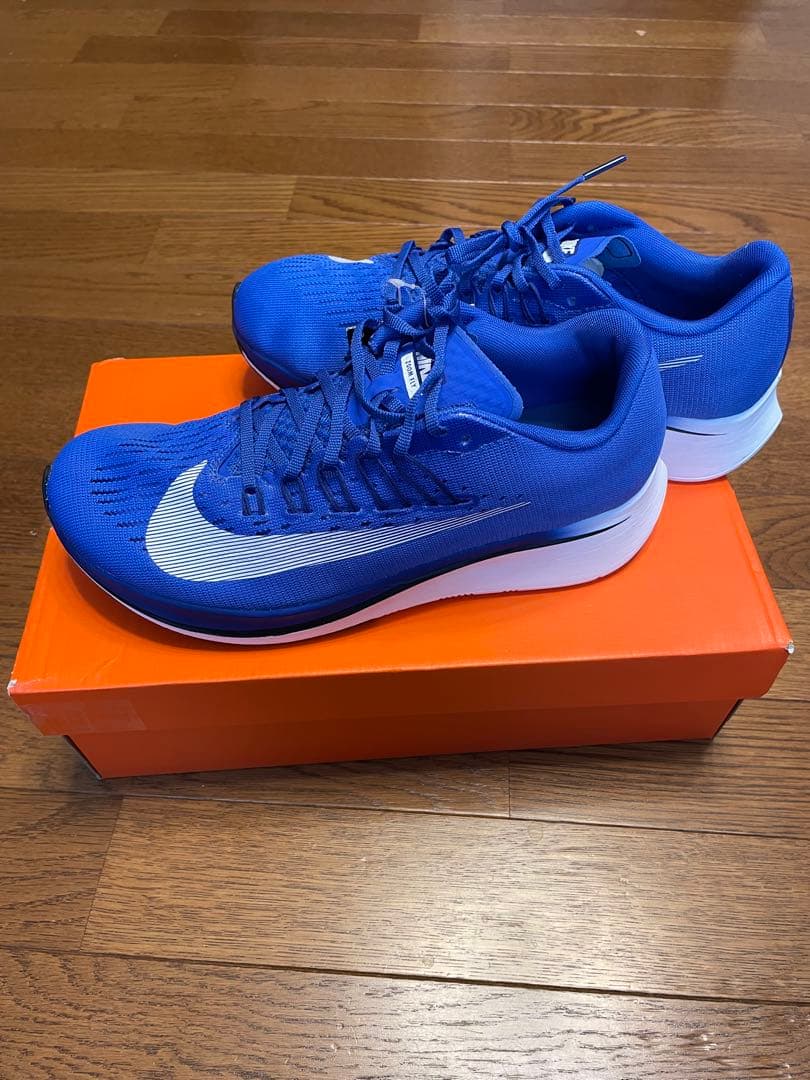 ［新品］Nike zoom fly 880848 411size25.5cm