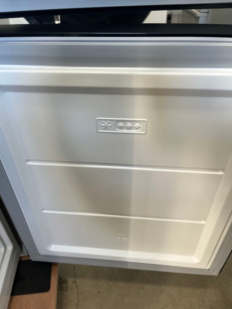 女性オーナーTWINBIRD 2023年 121L 2ドア冷凍冷蔵庫