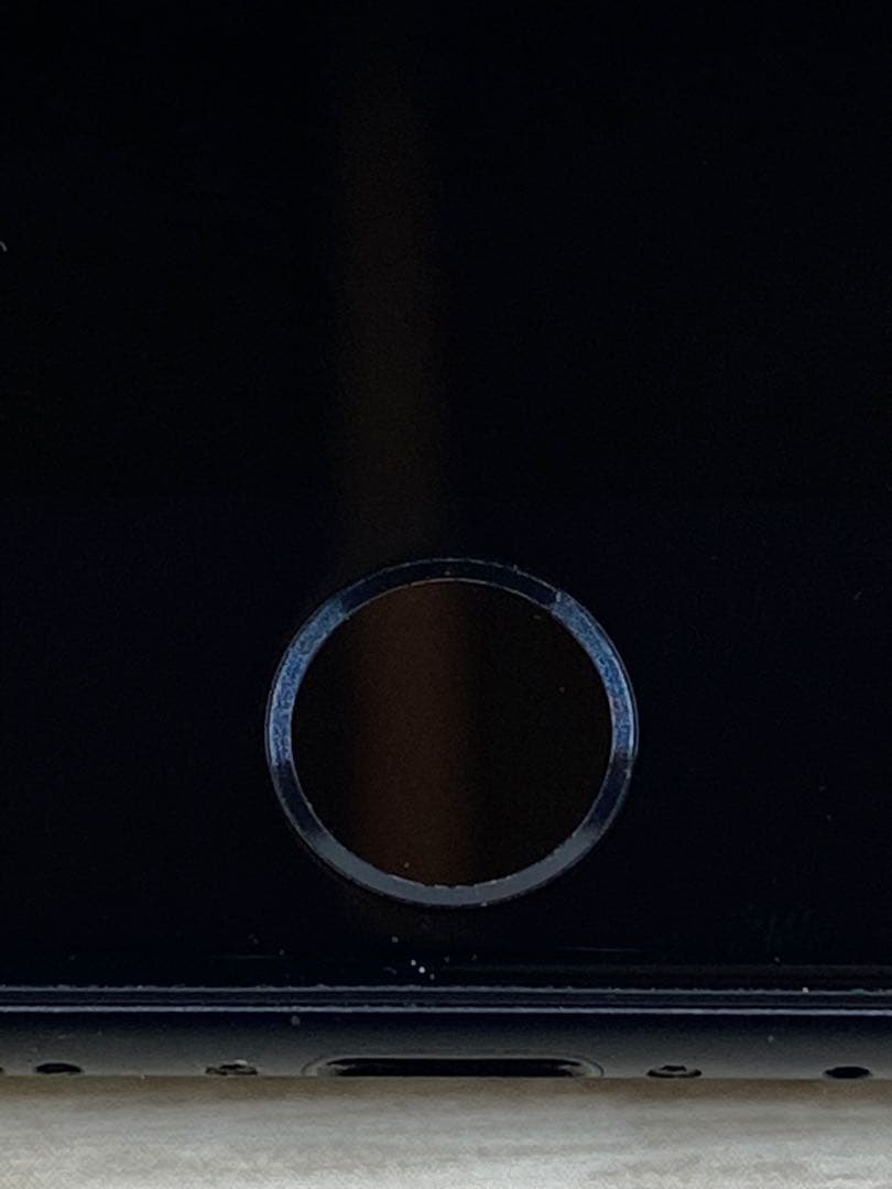 iPhone SE 第二世代 64GB SIMロック無し ブラック