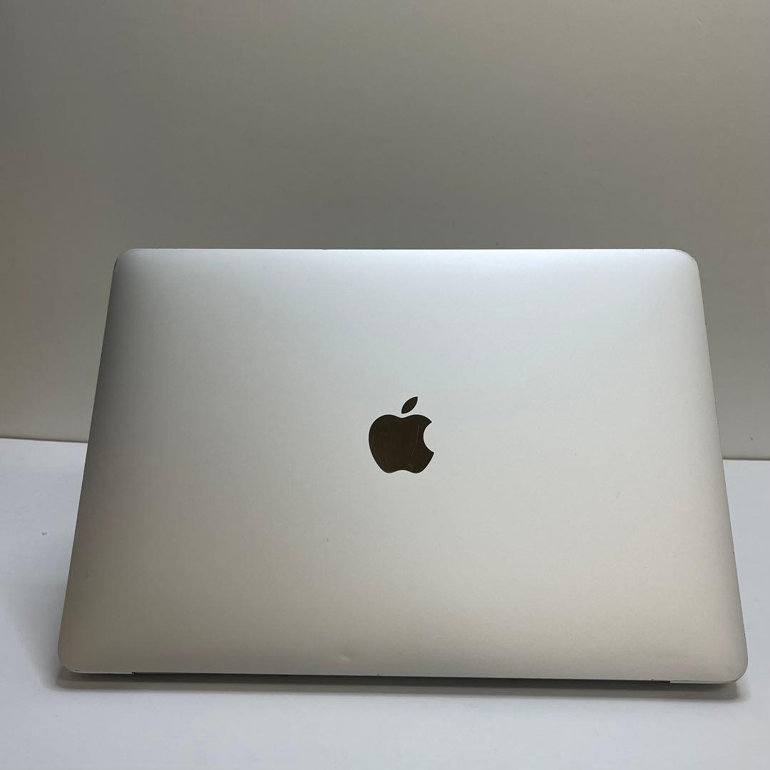 #796 Macbook Air 2020 13.3インチ i5 16GB