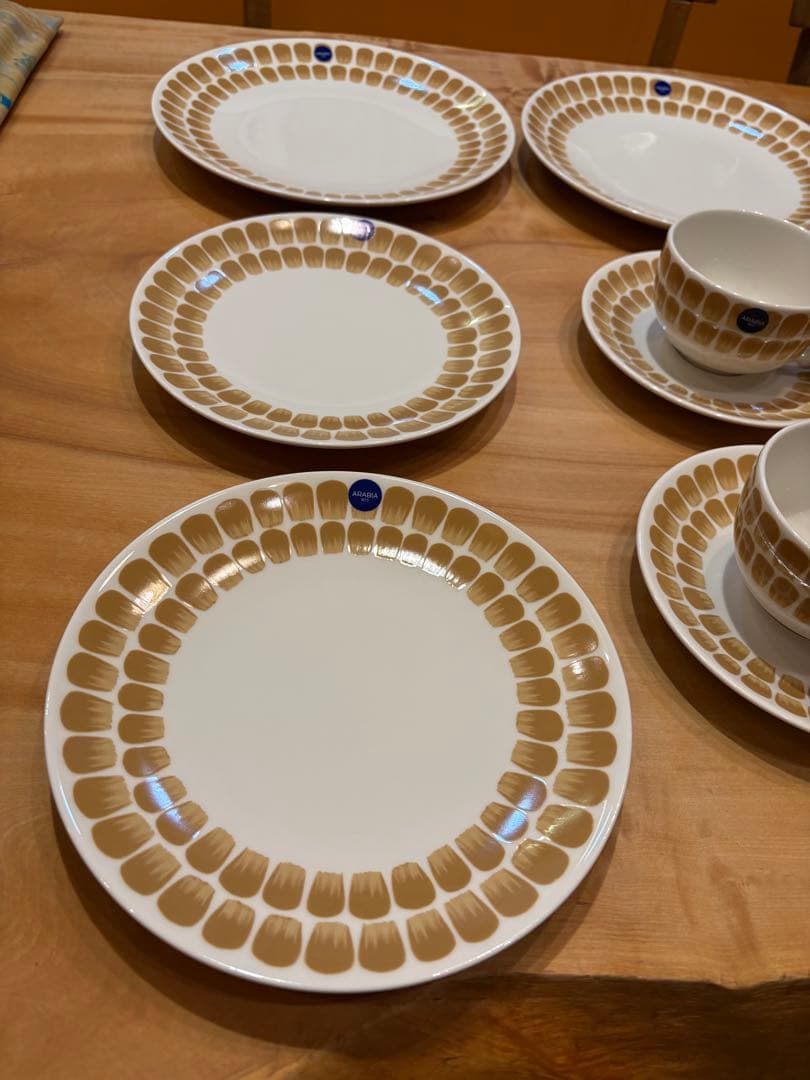 ARABIA トゥオキオ　ベージュ　食器10点セット