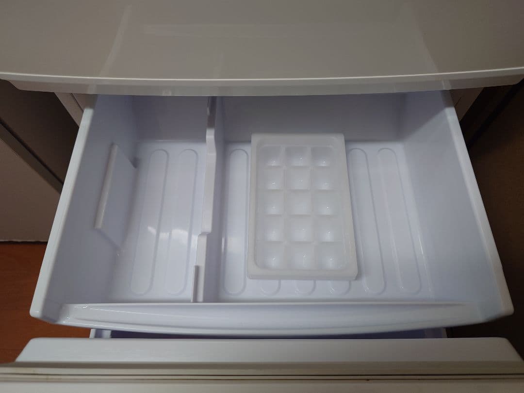 ☆直接引き取り可⭐︎SHARP SJ-D14FJ-W 冷蔵庫 2020年製