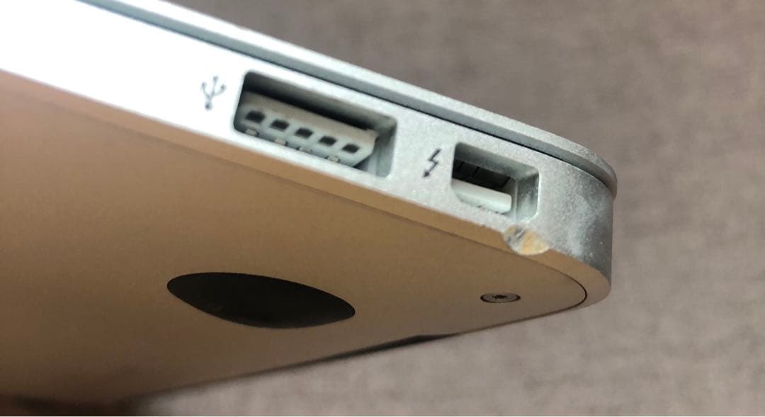 【美品】MacBook air 11-inch Early 2014 256GB