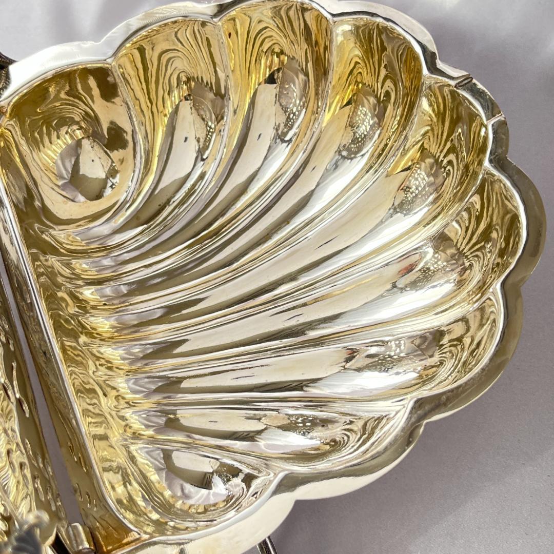 【英国】 ビクトリアン グリフィンのビスケットウォーマー【シルバープレート】