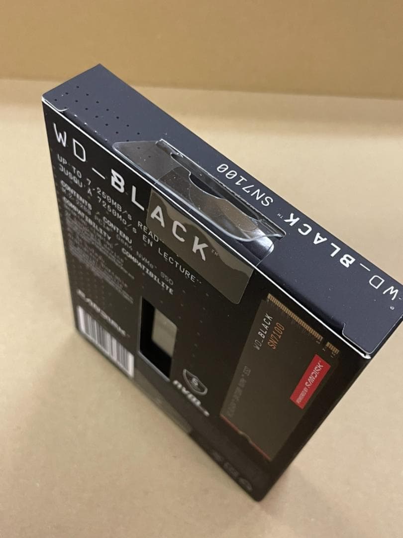 内蔵型SSD WD_BLACK 2TB SN7100 NVMe WDS200T4X0E