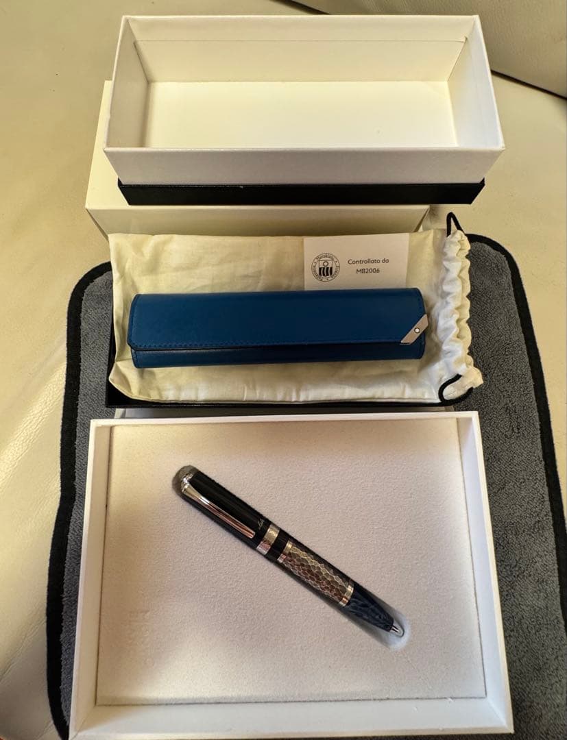 モンブラン 作家シリーズ レフ・トルストイ ボールペン レザーケースセット販売