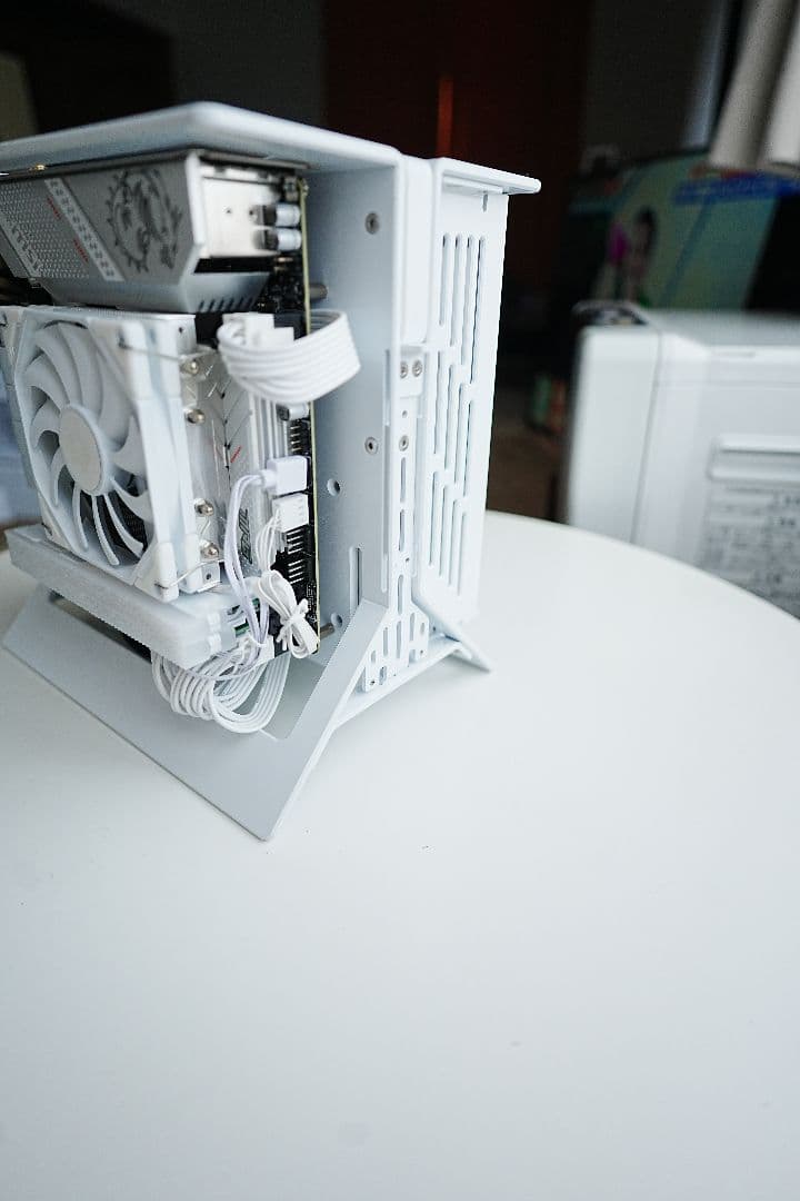 【美品希少】XTIA Xprot-mini Flex電源とCPUクーラー付き！