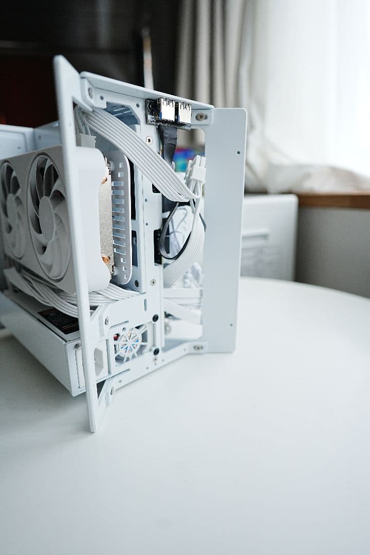 【美品希少】XTIA Xprot-mini Flex電源とCPUクーラー付き！