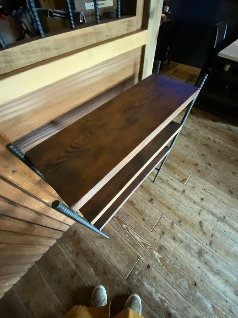 アイアン３段シェルフ　重くてゴツい　男前インテリア