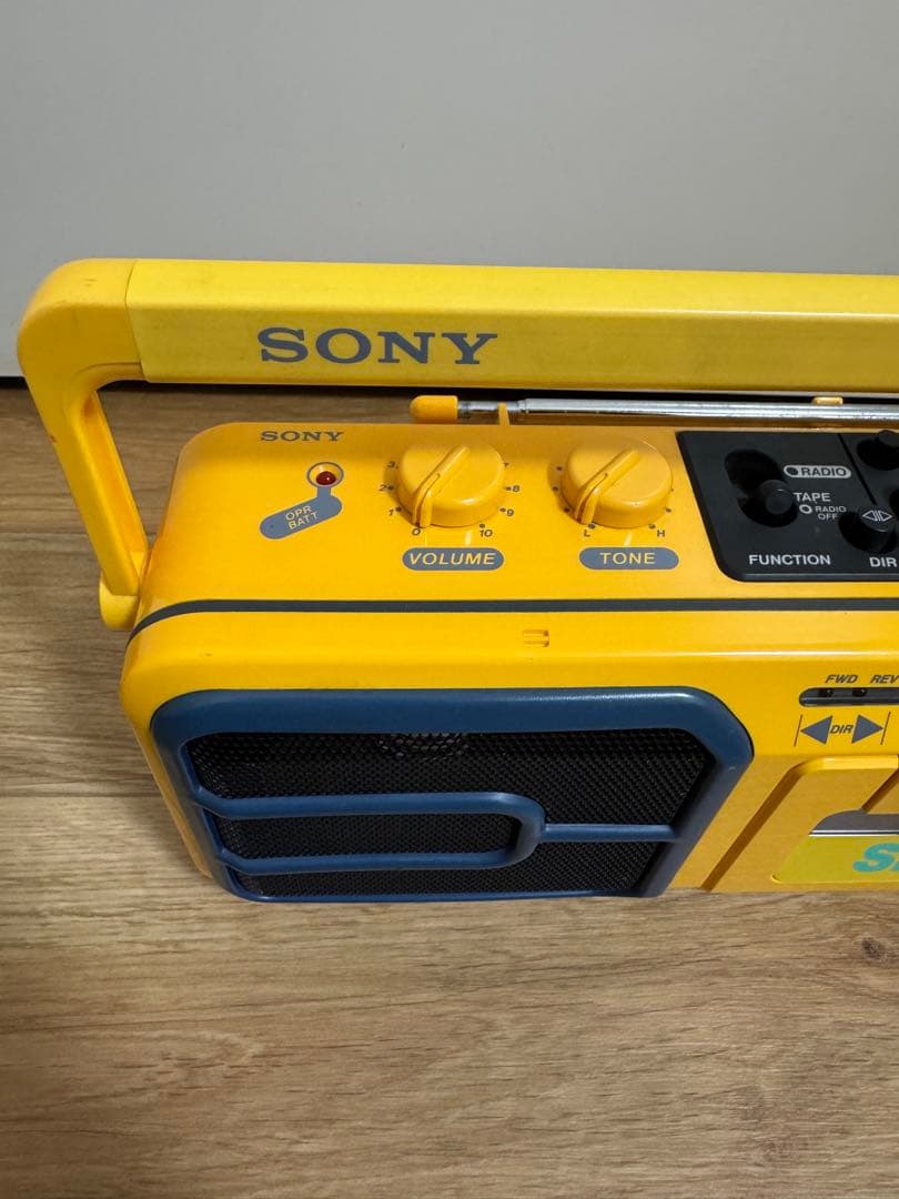 SONY ソニー CFS-V75（1984年発売　防滴SPORTSシリーズ）