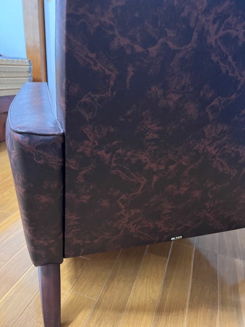 希少カリモクＦＵＲＮＩＴＵＲＥロビーチェア ブラウンマーブル柄 ソファ2脚セット