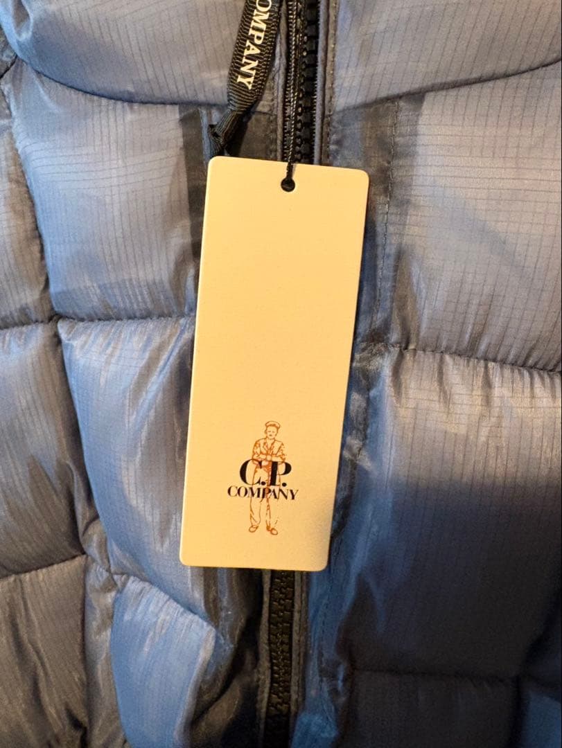 C.P. COMPANY ダウンジャケット
