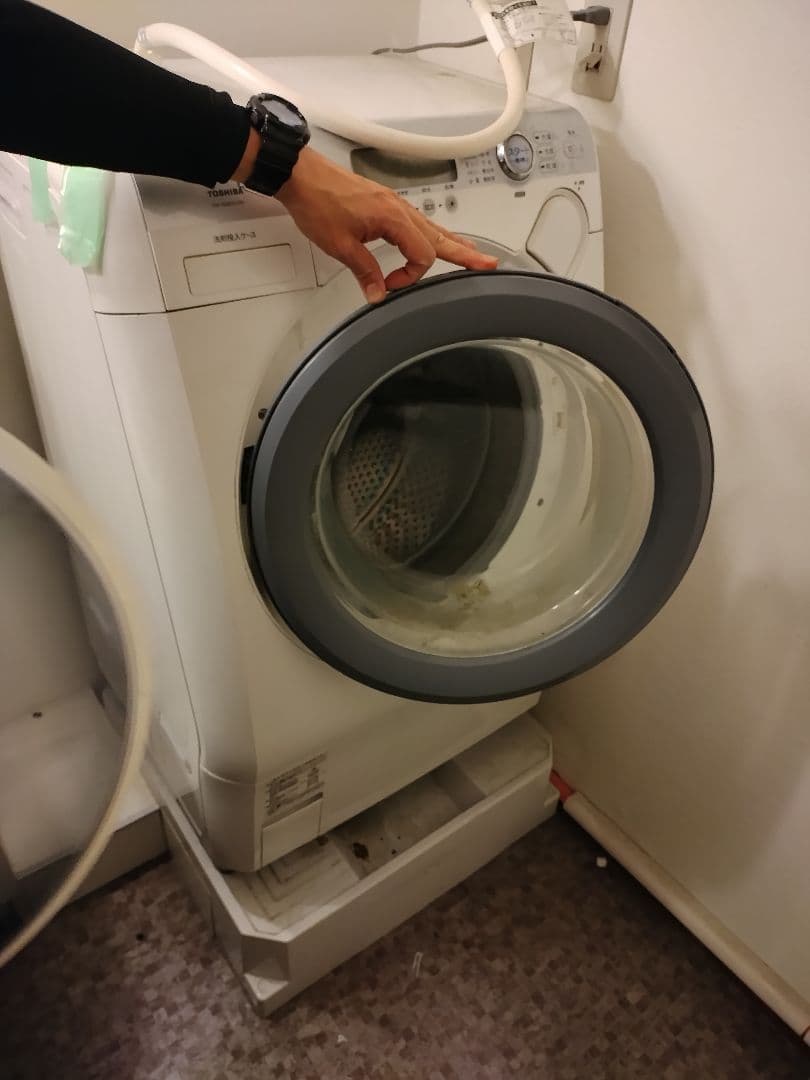 ※広島引取り限定　ドラム式洗濯機 本体 ホワイト