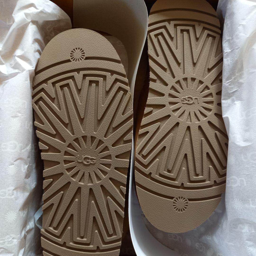 ☆新品 UGG Tazzelle タゼル 24cm チェスナット スリッポン